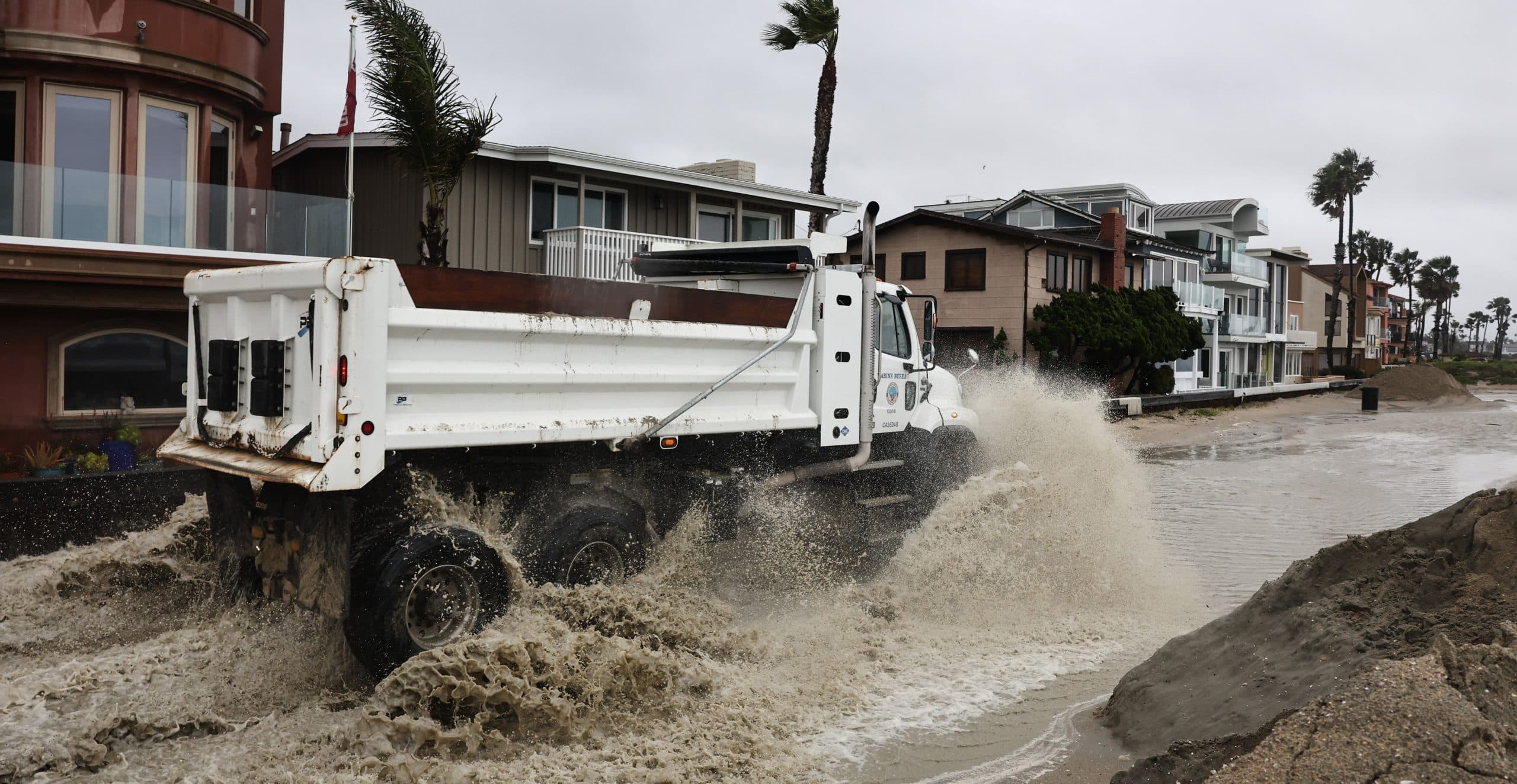 How one weather extreme can make the next one even more dangerous