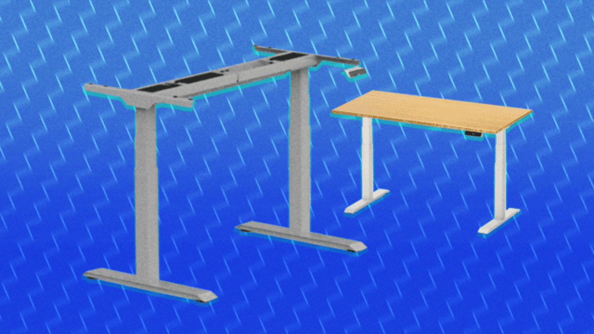 I used the FlexiSpot E7 motorized standing desk for a month: My review