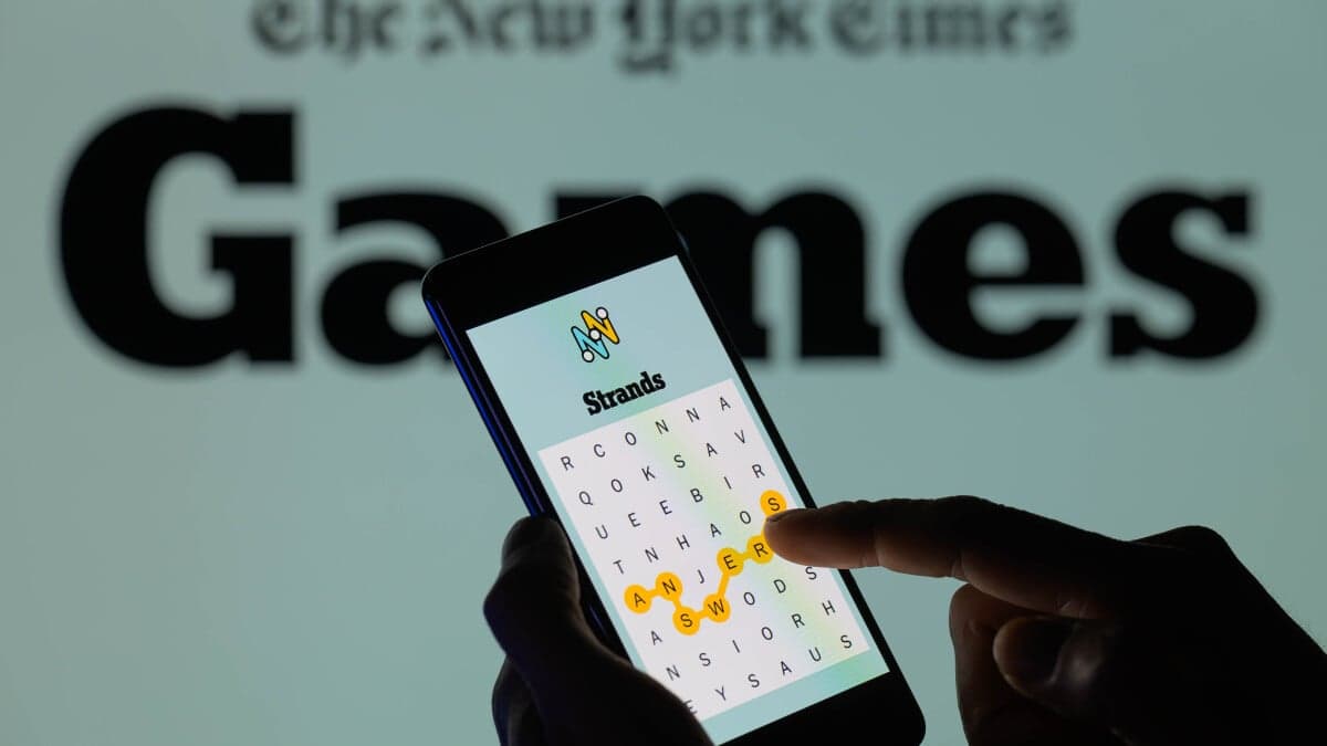 NYT Strands hints, answers for August 29