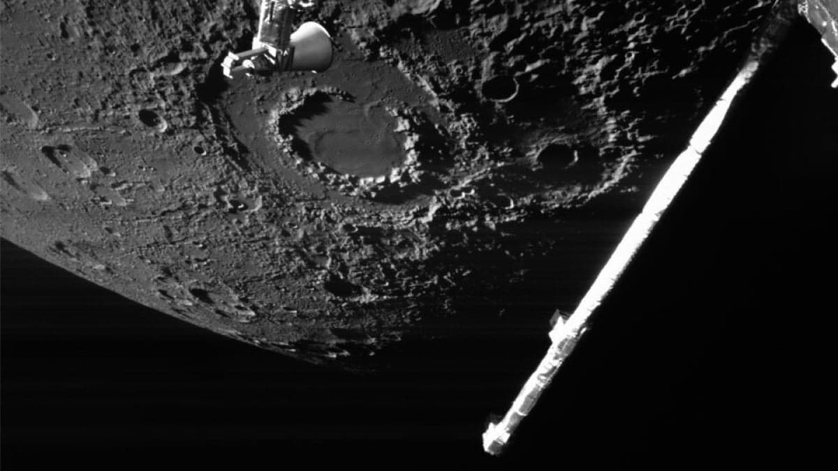 A Mercury-bound probe just provided a spectacular sneak preview of its mission