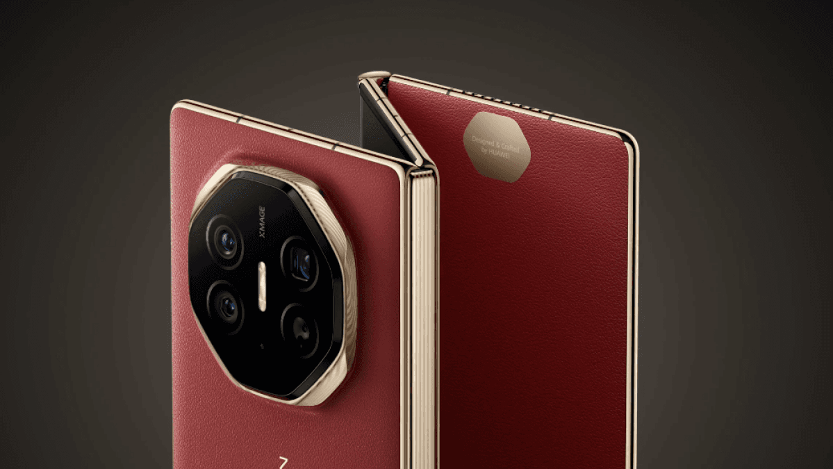 Huawei Mate XT: The tri-folding phone that truly turns into a tablet