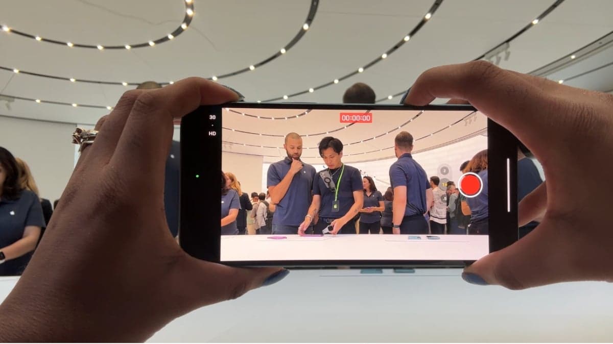 iPhone 16 new 'Camera Control' button makes taking photos more fun