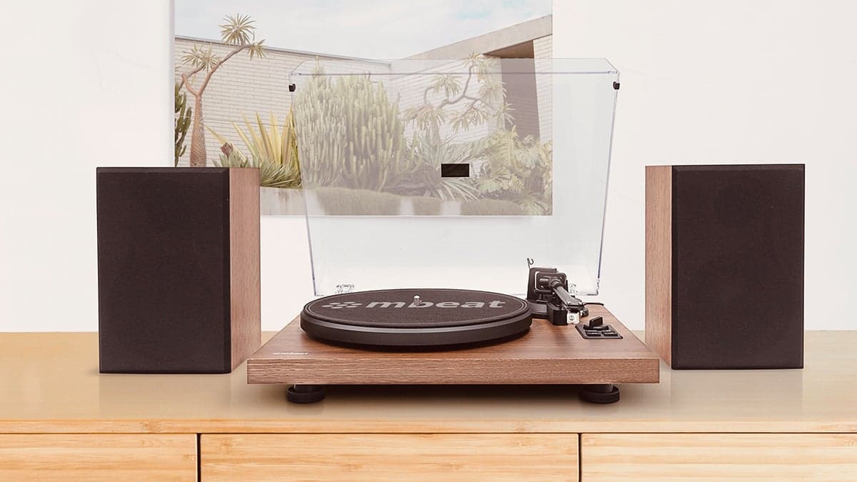 Outfit your home with a Bluetooth Hi-Fi turntable