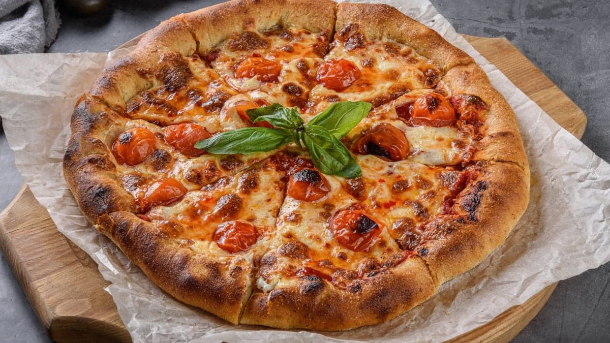 This ChatGPT pizza is a hit — here's what's in it
