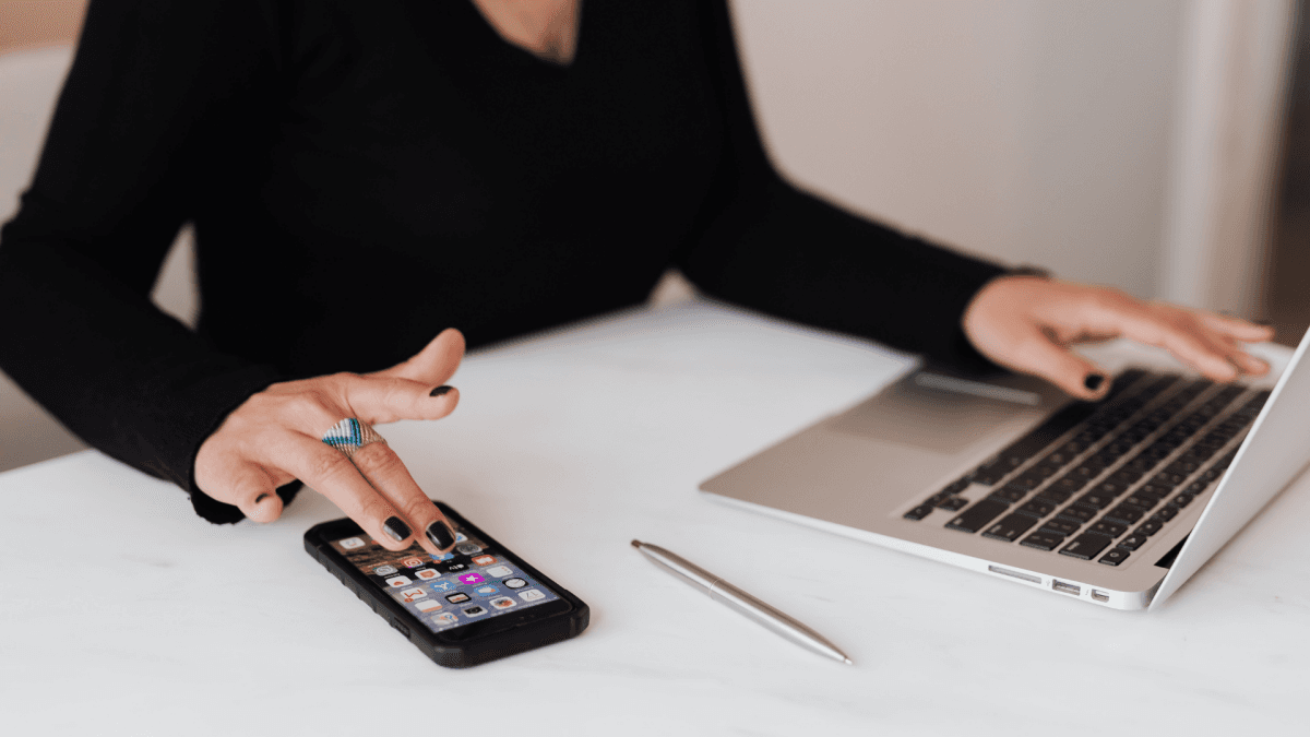 Top dating sites for professionals in 2024